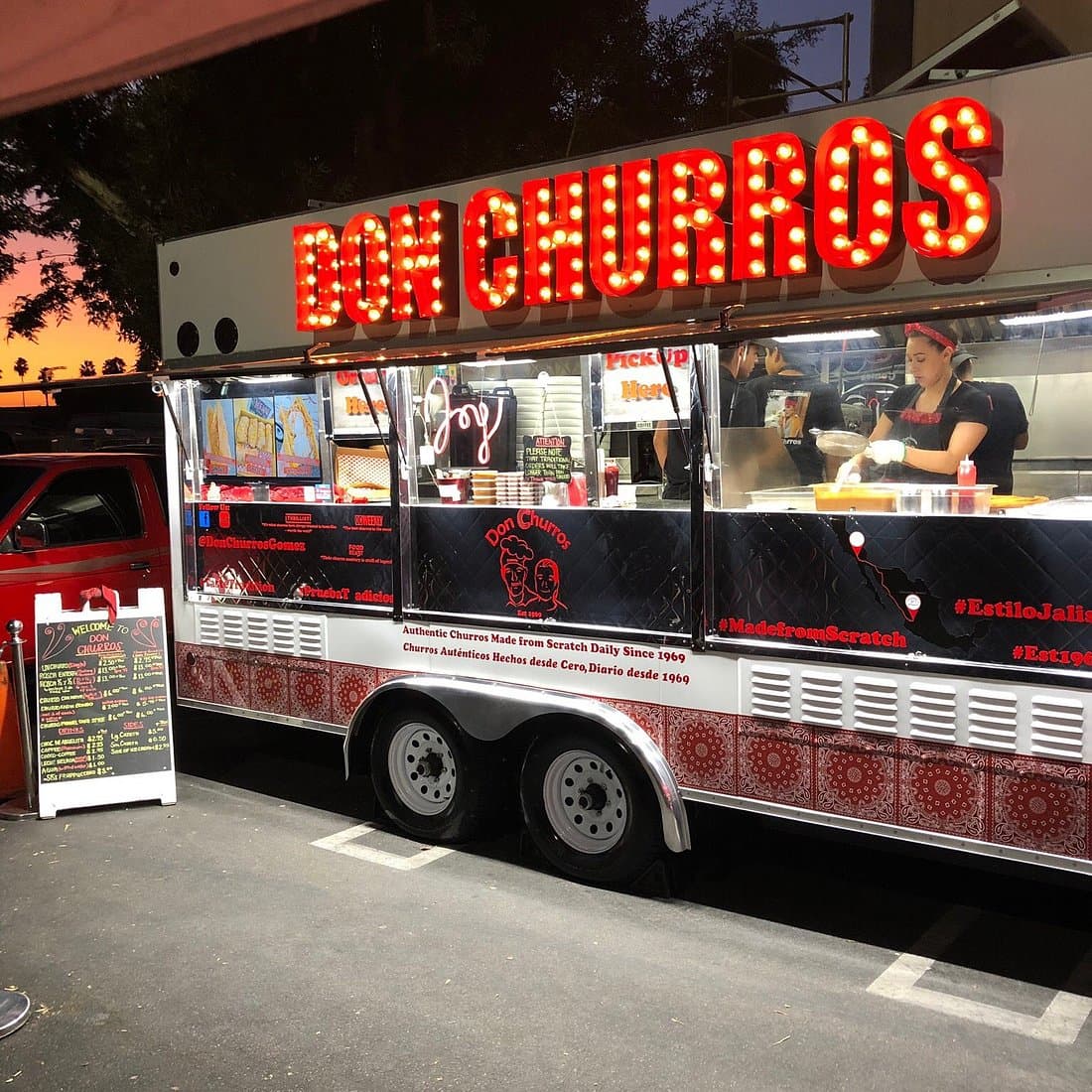 Churros y chocolate caliente en Gijón